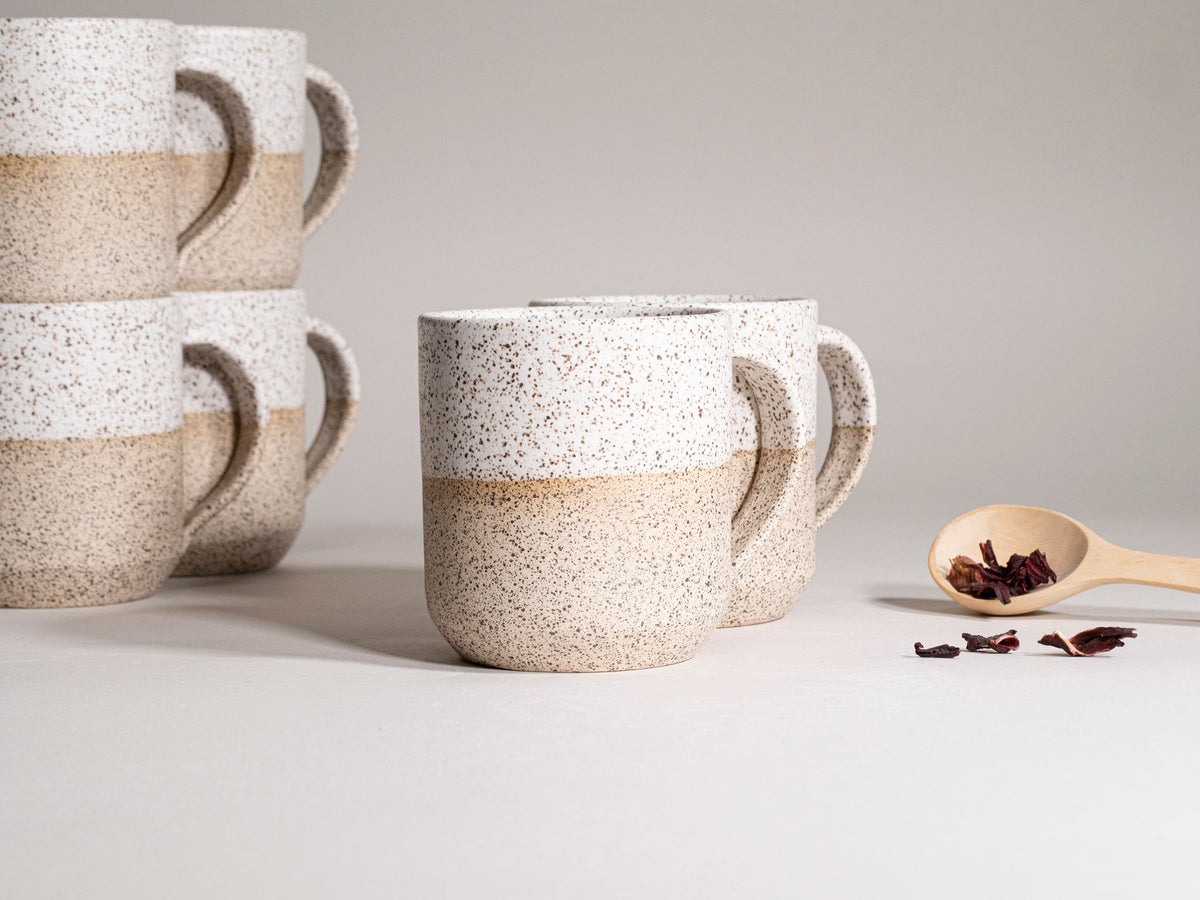 Ceramic Coffee Tea Mug Speckled White 14 oz Stoneware